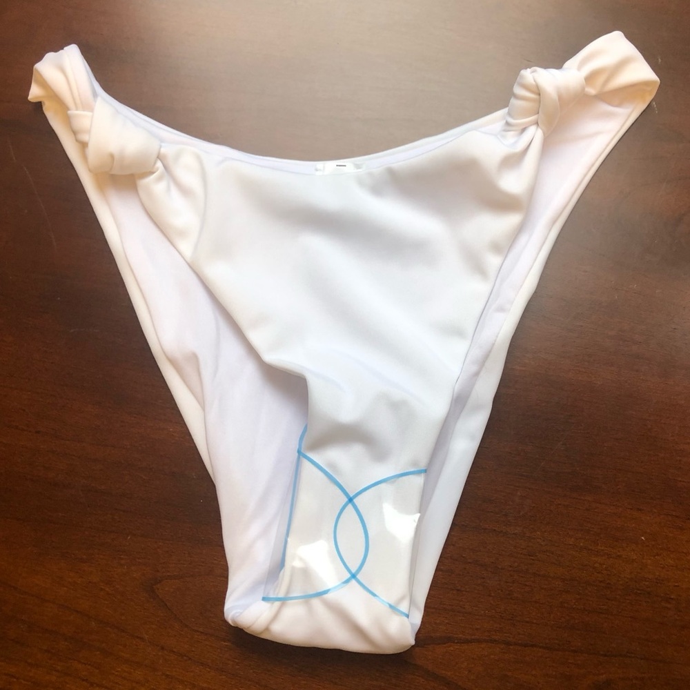 NWT ASOS Recycled Knotted High Leg Hipster Bikini Bottom in White - Size 4